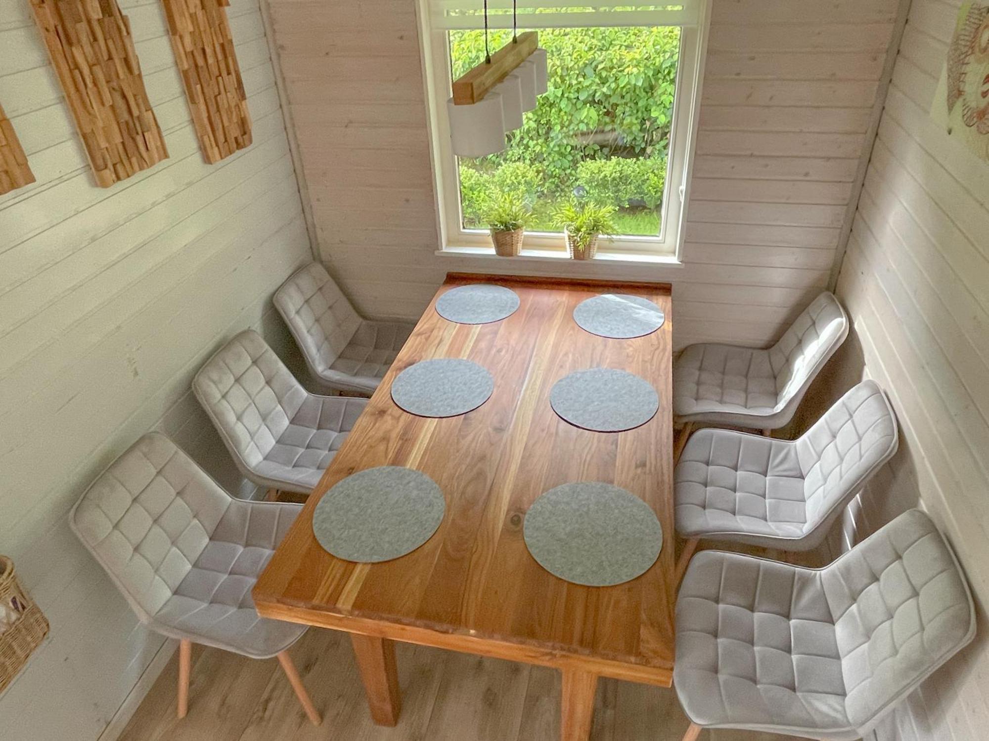 Ferienhaus "Gestiefelter Kater" Am See Im Bergland キルヒハイム エクステリア 写真